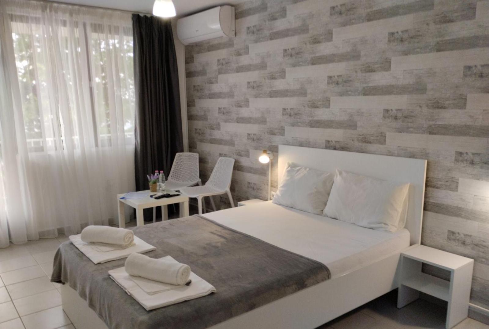 Simada Blue Guesthouse Golden Sands Esterno foto