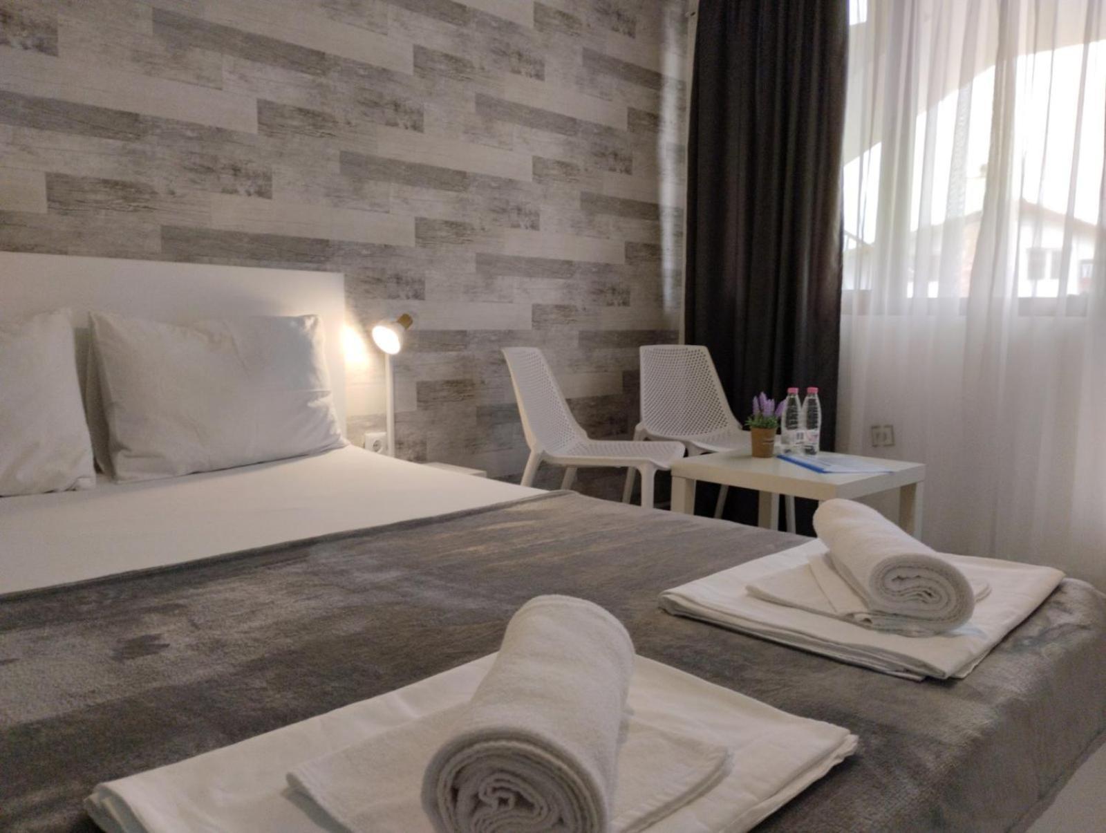 Simada Blue Guesthouse Golden Sands Esterno foto