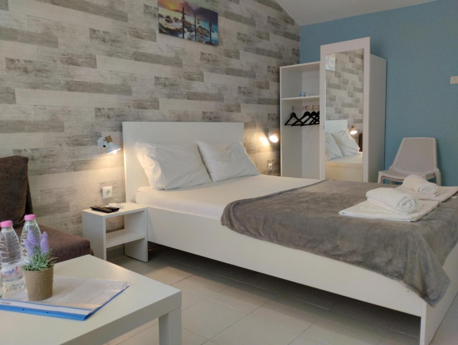Simada Blue Guesthouse Golden Sands Esterno foto