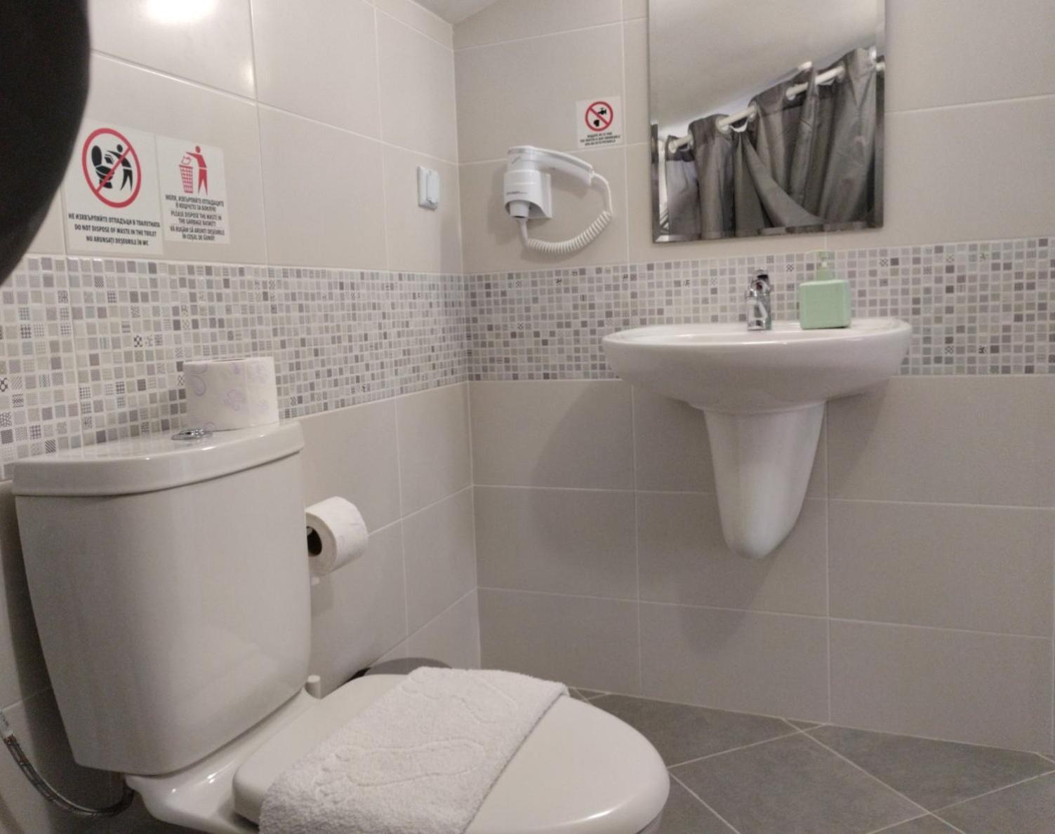 Simada Blue Guesthouse Golden Sands Esterno foto