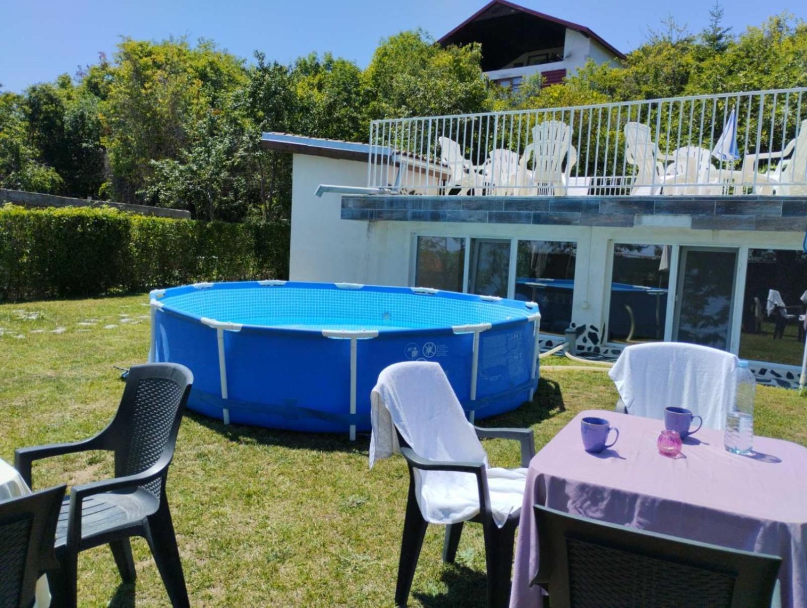 Simada Blue Guesthouse Golden Sands Esterno foto