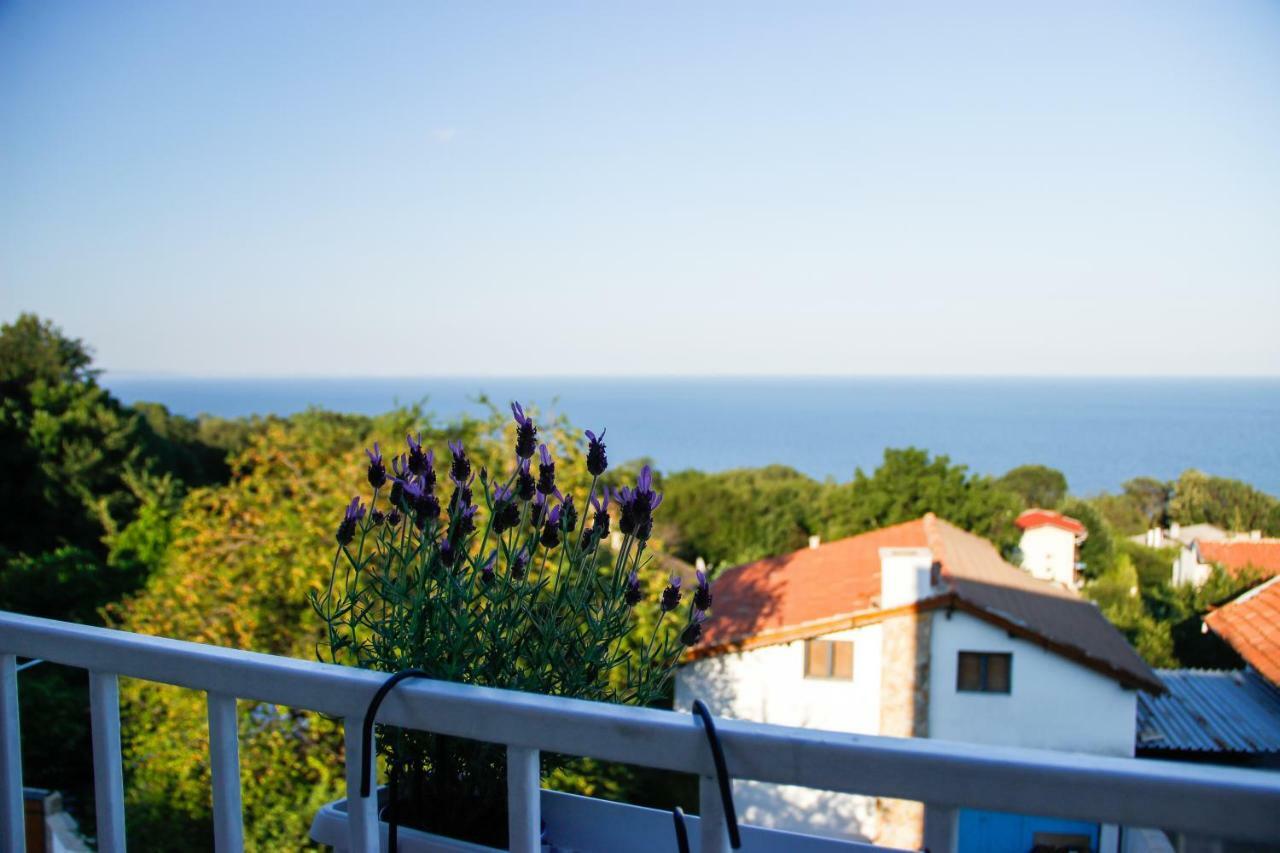 Simada Blue Guesthouse Golden Sands Esterno foto